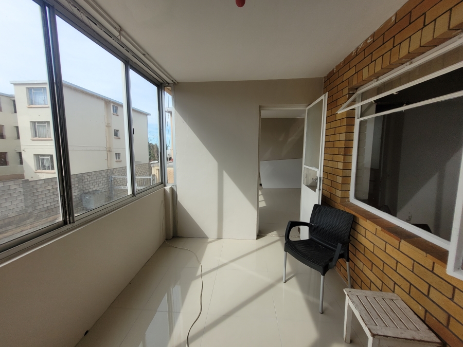 2 Bedroom Property for Sale in Port Elizabeth Central Eastern Cape